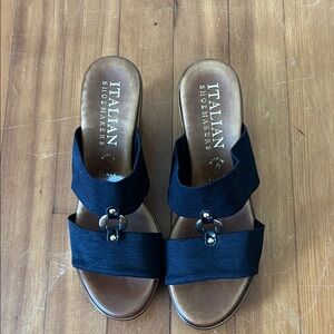 Italian Shoemakers Black Sandals Elegant Comfort